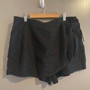 🌸 NWT Anthropologie Black Tailored Wrap Skort Skirt Short Combo